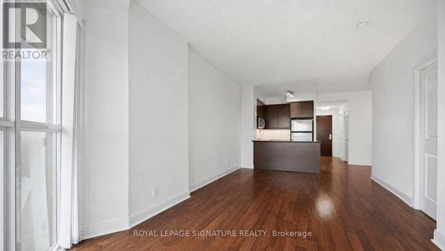 Building Photo - 50 Absolute Ave
