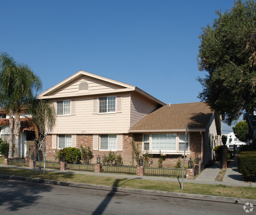 4271 Green Ave, Los Alamitos, CA 90720 4271 Green Ave Los Alamitos