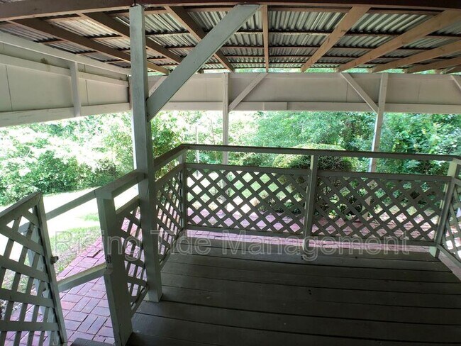 Foto del edificio - 1605 5th Pl NW