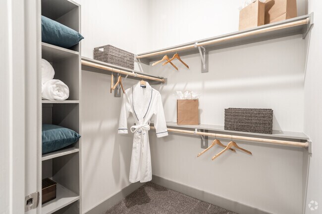 1HAB, 1BA - 759 ft² - Griffis Frisco