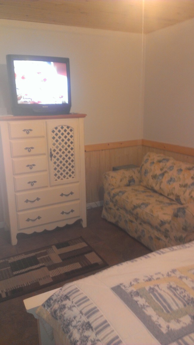 Bedroom - 153 Pyramid Ln