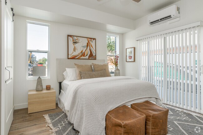 2 habitaciones, 2 baños - 1117 pies cuadrados - Dormitorio - THE STATION at Trolley District