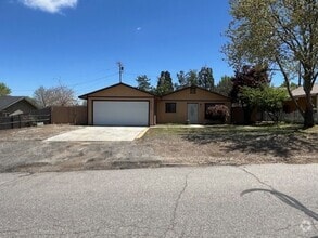 Building Photo - 21440 Santa Barbara Dr