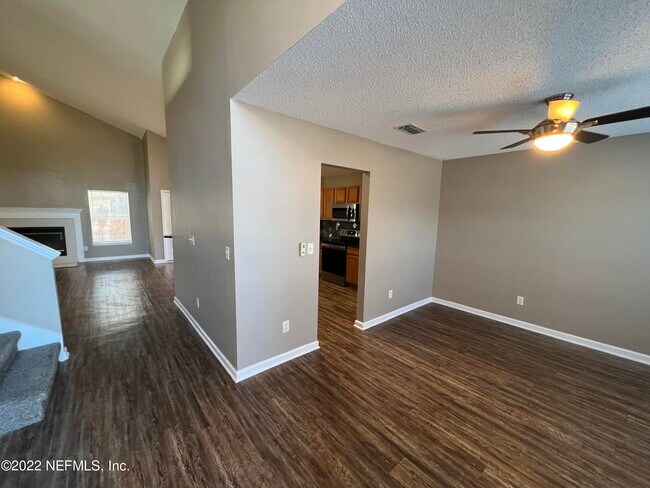 Foto del edificio - 1474 Cedar Grove Terrace