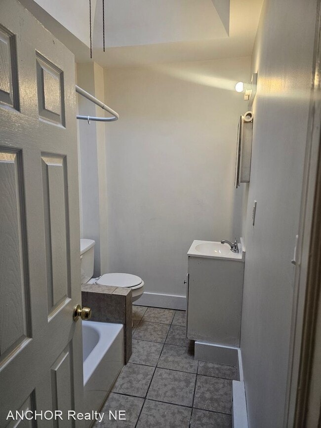 Building Photo - 3 br, 1 bath House - 6524 Allman St