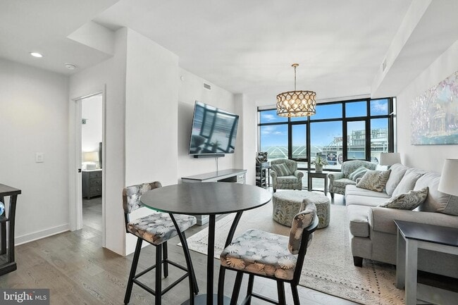 Photo - 70 N Street SE Unit 913 Apartment