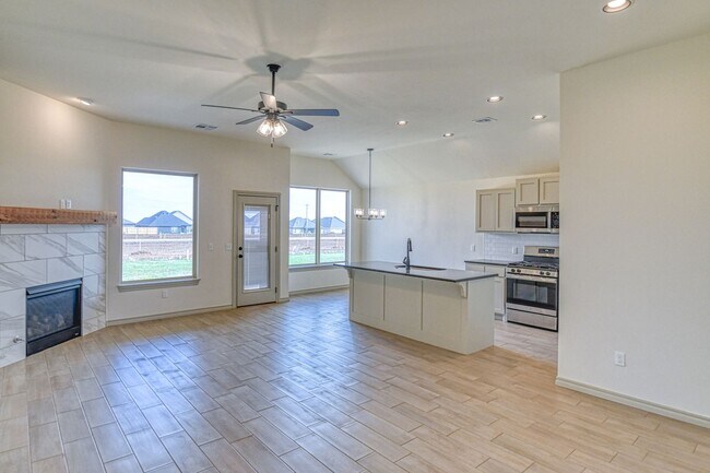Foto del edificio - Brand New Construction in Savannah Estates!
