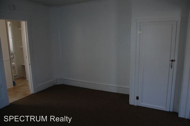 Building Photo - 217 W Anapamu St