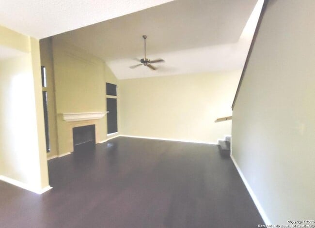 Building Photo - 5955 Heather View