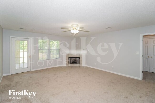 Foto del edificio - 1225 Harpeth Dr