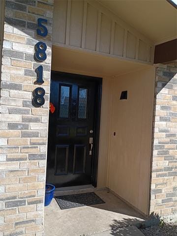 Building Photo - 5818 Townshire Rd