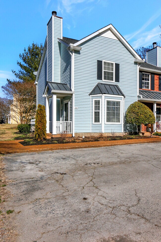 304 Chase Ct, Franklin, TN 37064 Townhome Rentals in Franklin TN