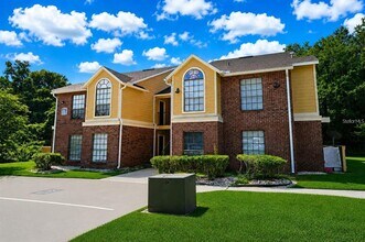 Building Photo - 8752 Mallard Reserve Dr