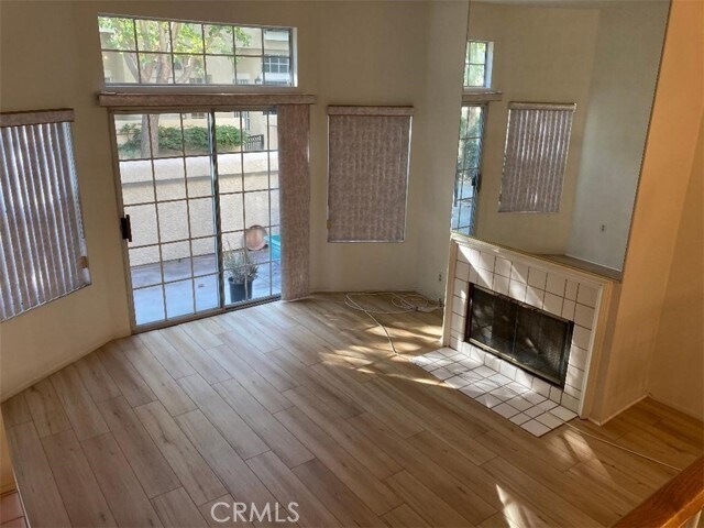 Foto del edificio - 2300 Maple Ave