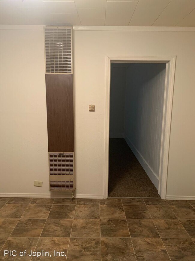 Foto del edificio - 1 br, 1 bath House - 1139 Rex #2