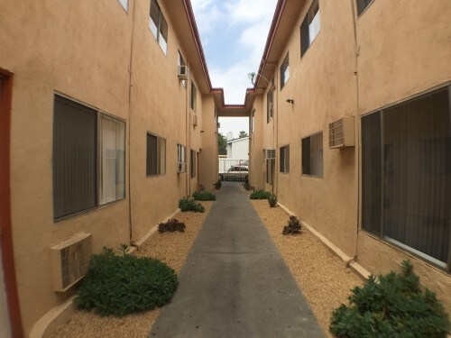 Building Photo - 15525 Nordhoff St
