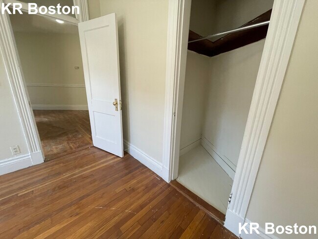 Building Photo - 1232 Commonwealth Ave