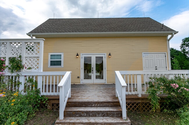 Foto del edificio - 404 N Meyersville Rd