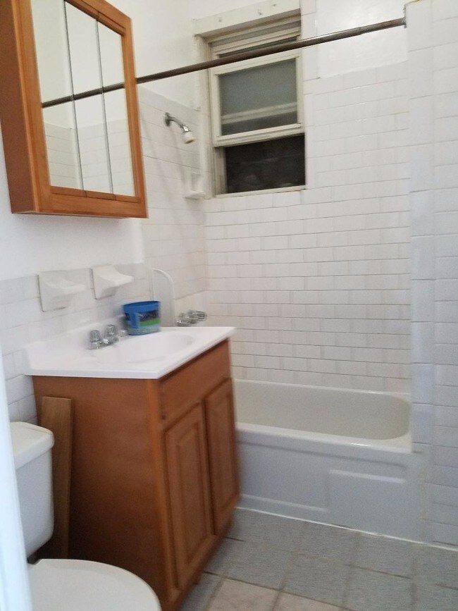 Building Photo - 51 Macdougal St