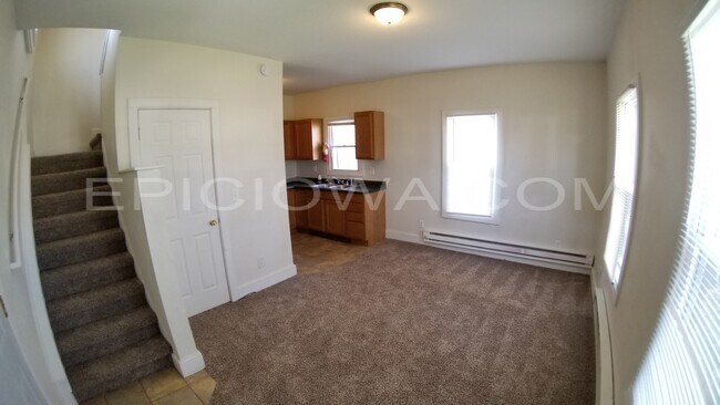 Foto del edificio - 222 5th Ave SW