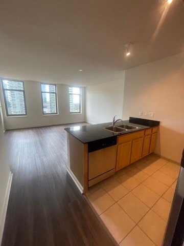 Foto del edificio - 349 N Jefferson St