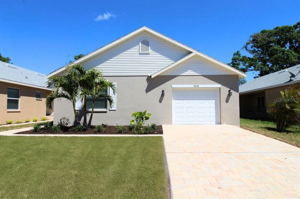 Foto principal - 3356 Howell Pl