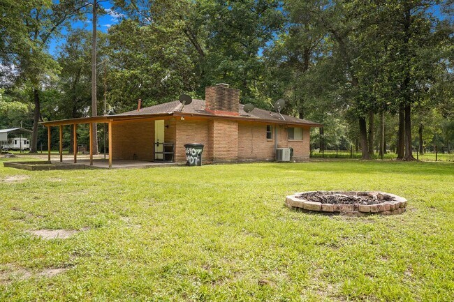 Foto del edificio - 26407 Magnolia Dr