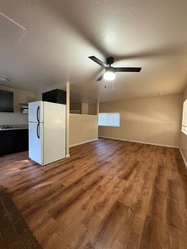 Foto del edificio - 22789 Foresthill Rd