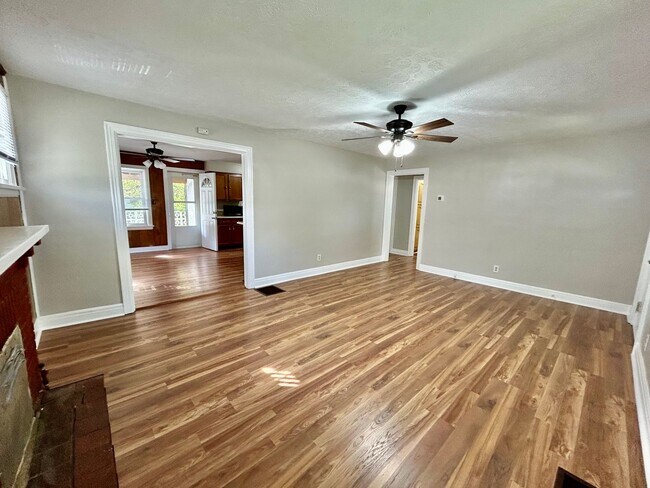 Foto del edificio - Beautiful Home in Castlewood!!