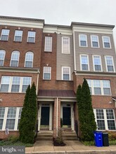 Building Photo - 1822 Wheyfield Dr