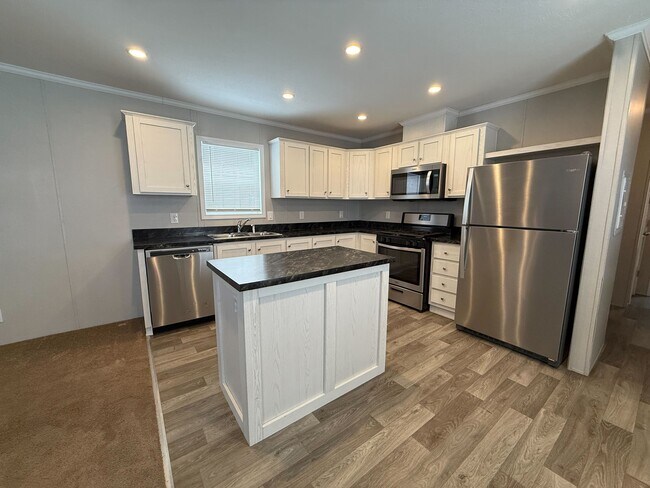 Building Photo - 12230 St Michel Ave