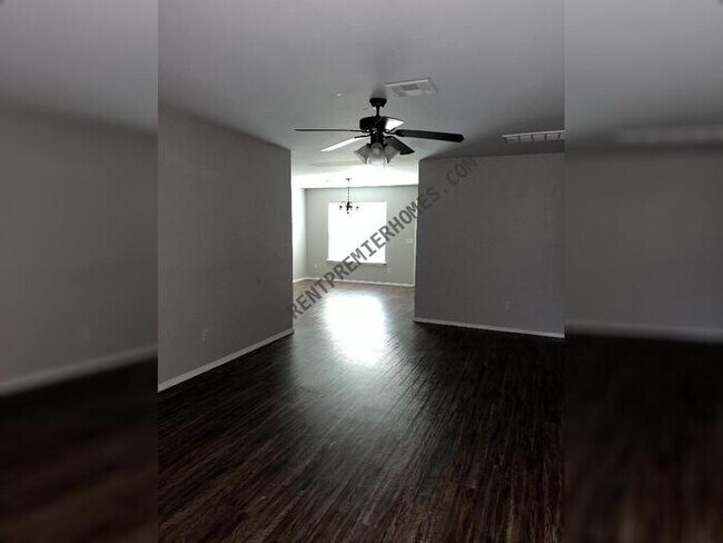 Foto del edificio - 633 SE 26th St