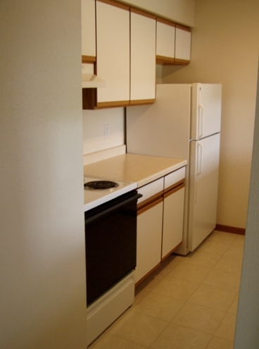 Interior Photo - Brookstone Manor