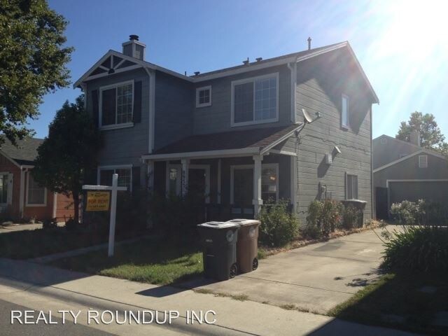 Primary Photo - 4 br, 2.5 bath House - 8957 Arborview Dr