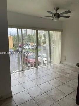 Foto del edificio - 9311 SW 4th St