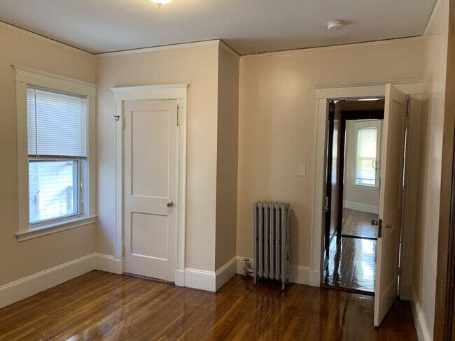 Foto del edificio - 35 Olney St