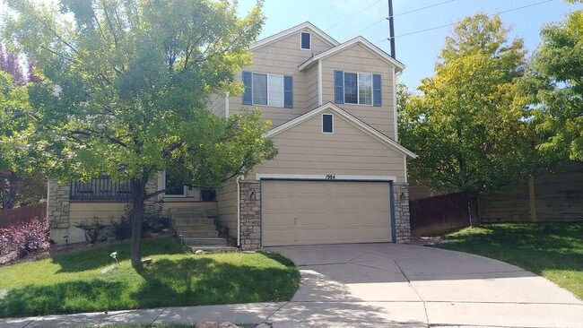 Beautiful 3 Bedroom Home Available in Sept... - Beautiful 3 Bedroom Home Available in Sept...