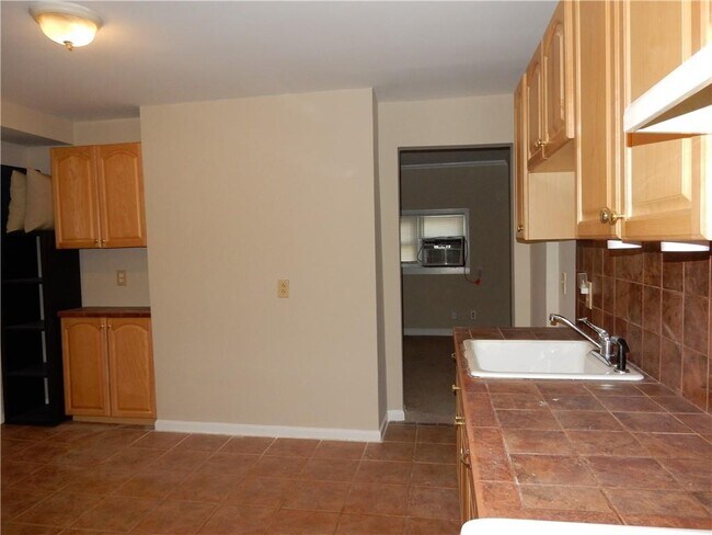 Foto del edificio - 699 Myrtle St NE