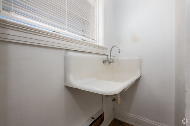1 dormitorio, 1 baño - 800 pies cuadrados - Cocina - Dumont Apartments
