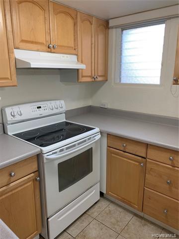 Building Photo - 402 Uluniu St