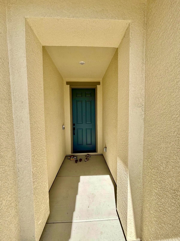 Building Photo - 1570 Pinchot Dr