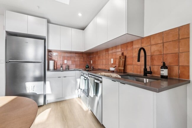 Photo - 328 Pacific Ave Apartment