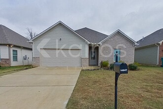 Building Photo - 14647 Griffin St