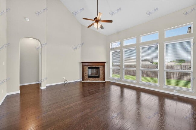 Building Photo - 409 Rossville Dr