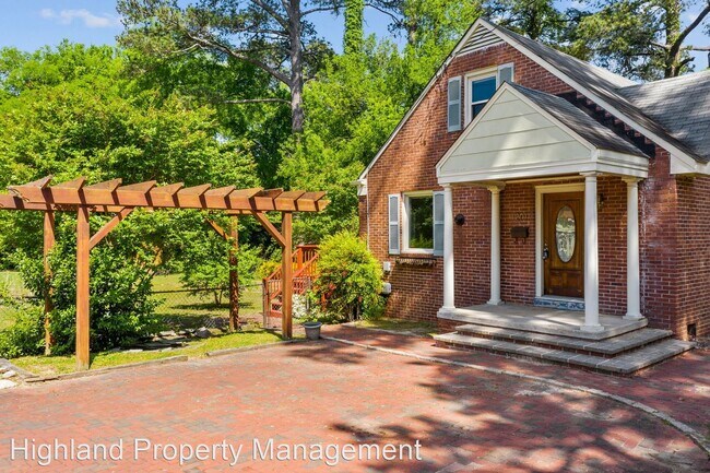 Foto del edificio - 2 br, 1 bath House - 1201 Brookside Dr.