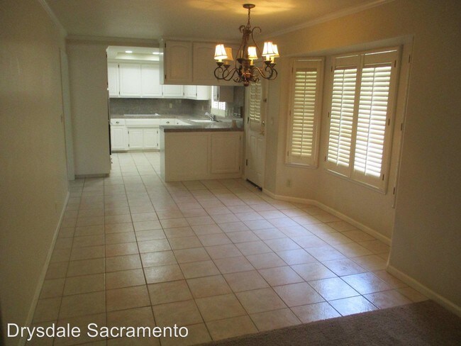 Foto del edificio - 4 br, 3 bath House - 4550 Rolling Oaks Drive