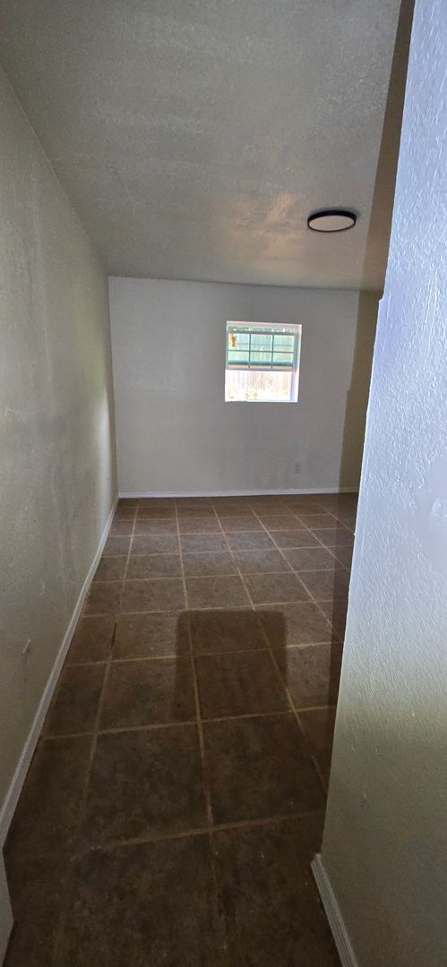 Foto del edificio - 9801 Larkspur Ln