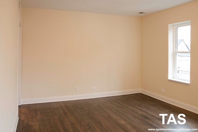 Building Photo - 2347 N Drake Ave