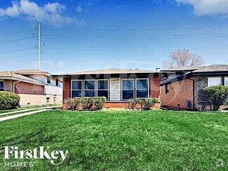 Building Photo - 14725 Memorial Dr