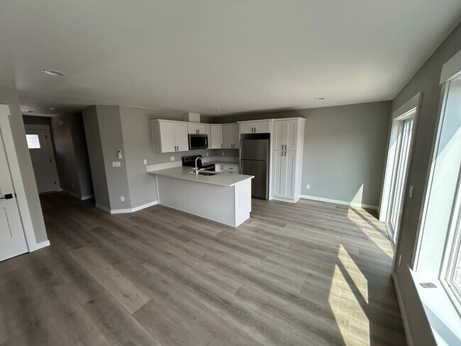 Foto del edificio - 1927 NW Sunny Ln